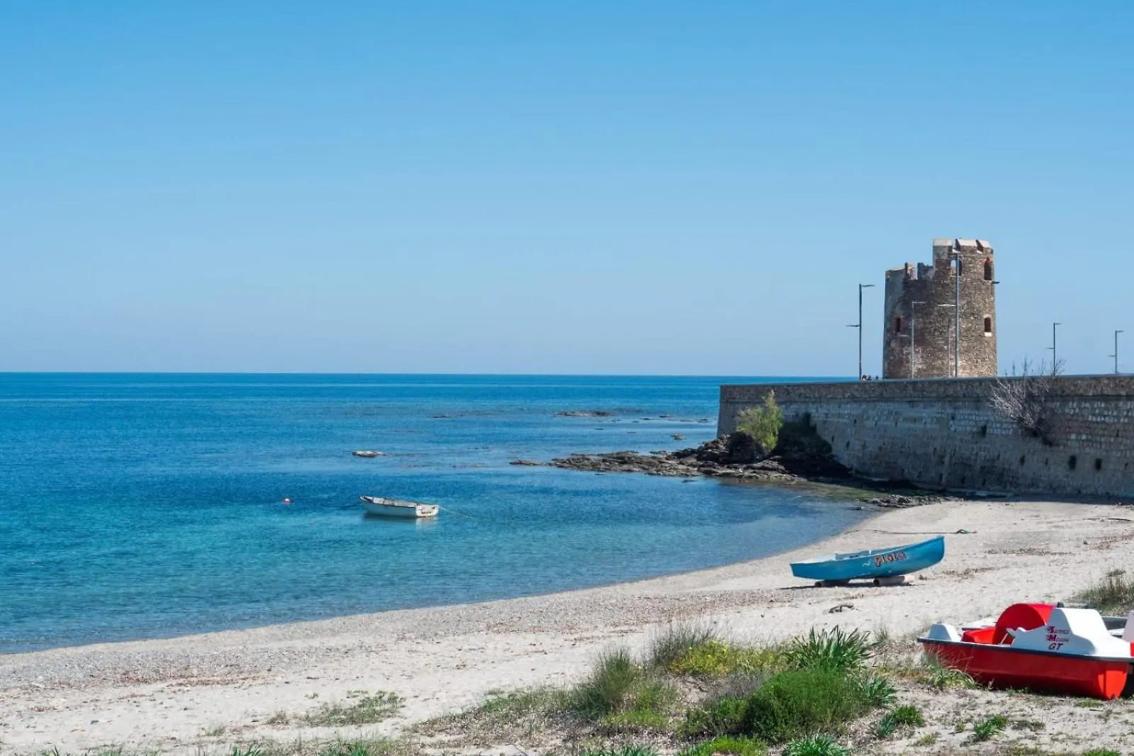Splendid Villa A Stones Throw From The Sea Santa Lucia