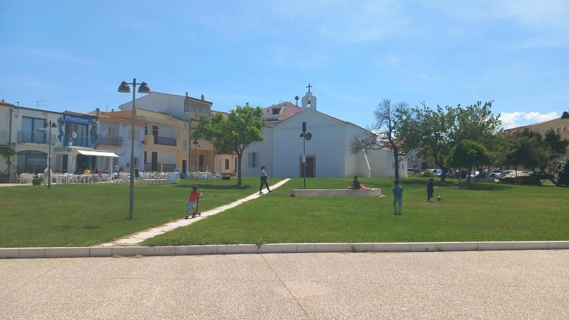 Splendid Villa A Stones Throw From The Sea Santa Lucia